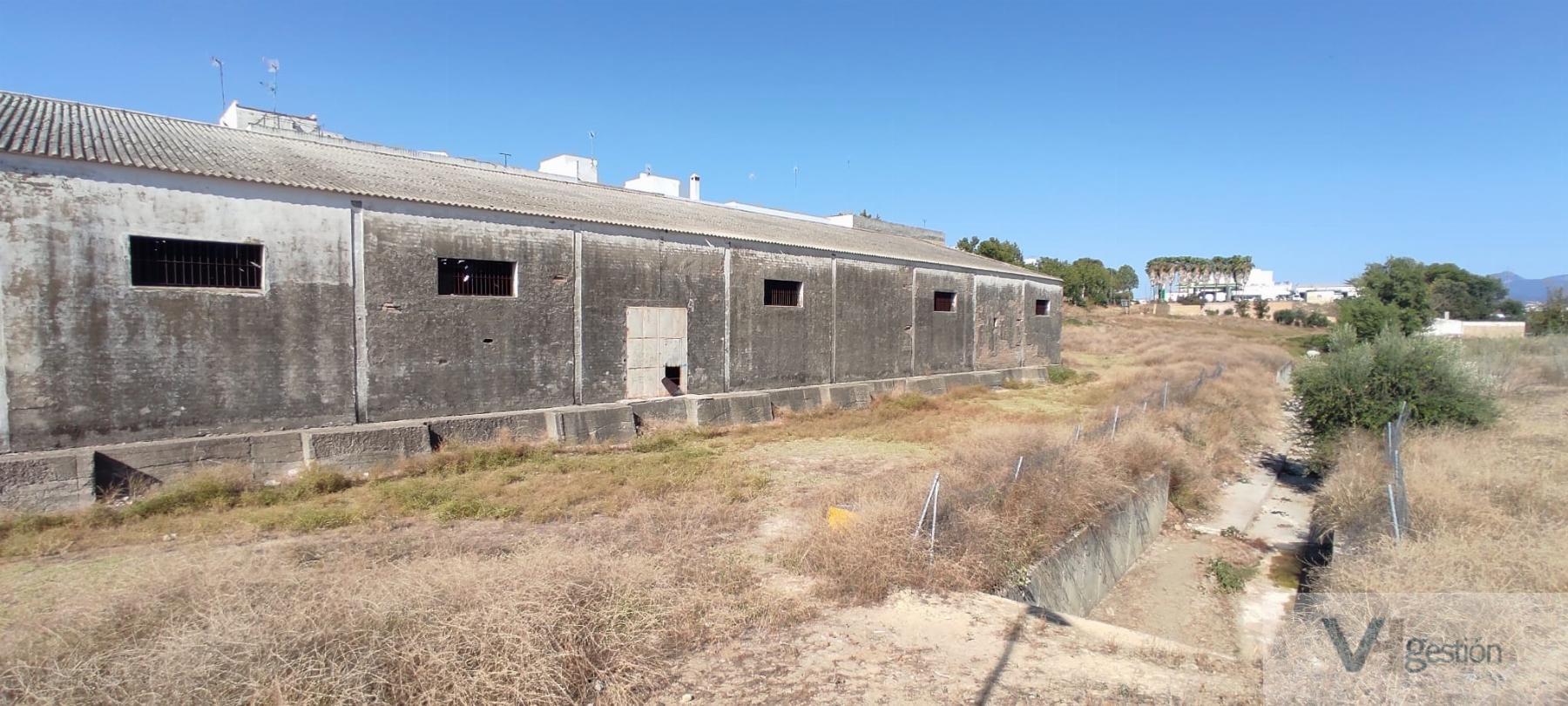 For sale of industrial plant/warehouse in Villamartín