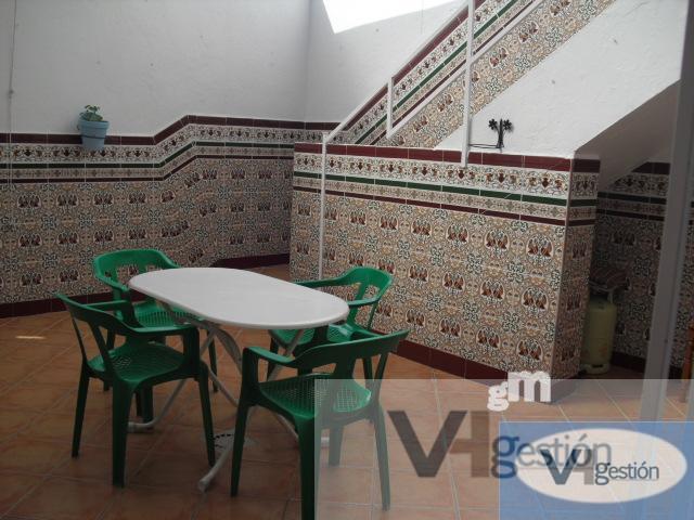 For sale of house in Villamartín