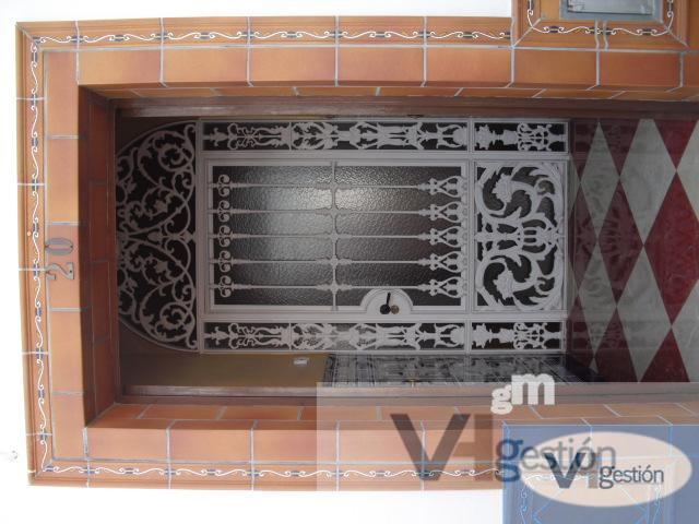 For sale of house in Villamartín