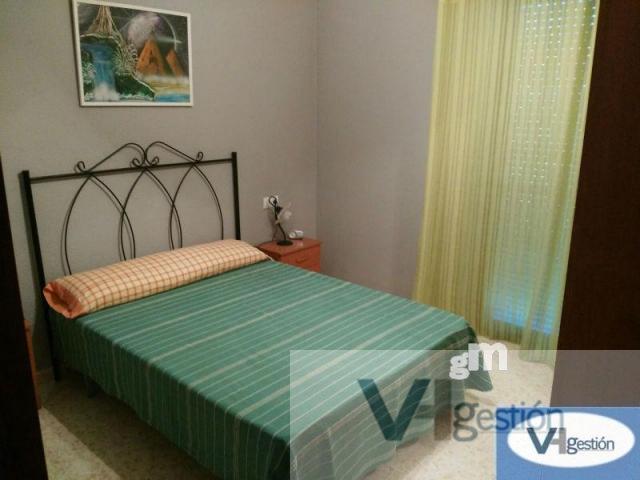 For sale of flat in Villamartín