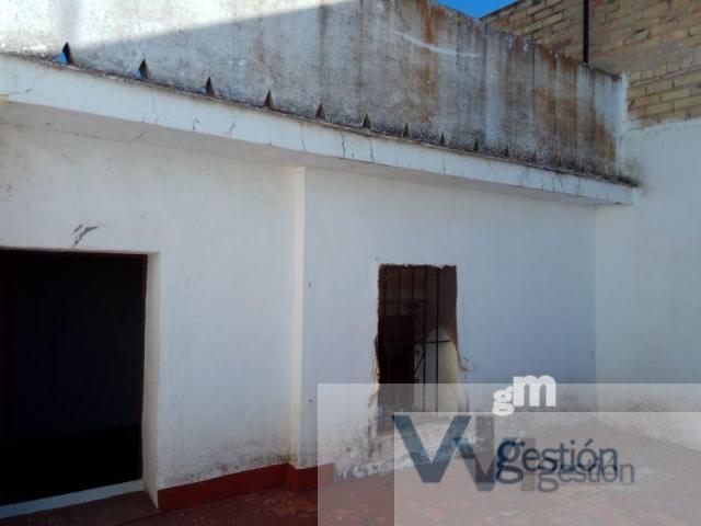 For sale of house in Puerto Serrano