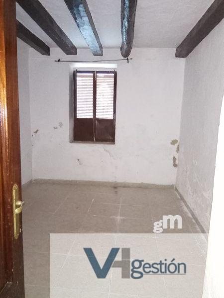 For sale of house in Puerto Serrano