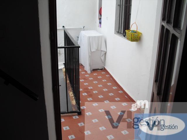 For sale of house in Villamartín