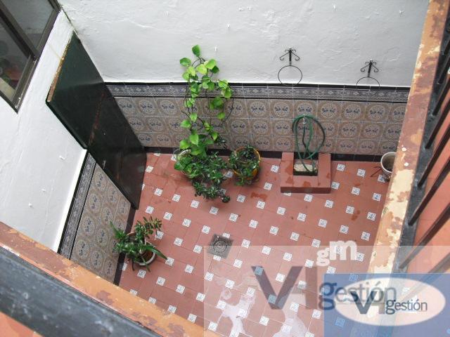 For sale of house in Villamartín