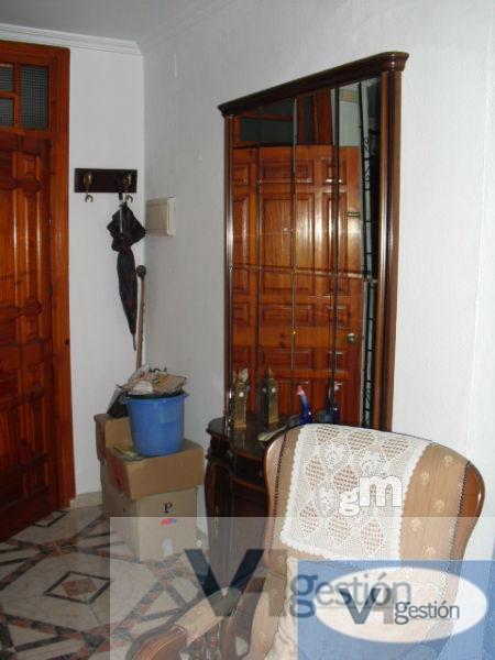 For sale of house in Villamartín