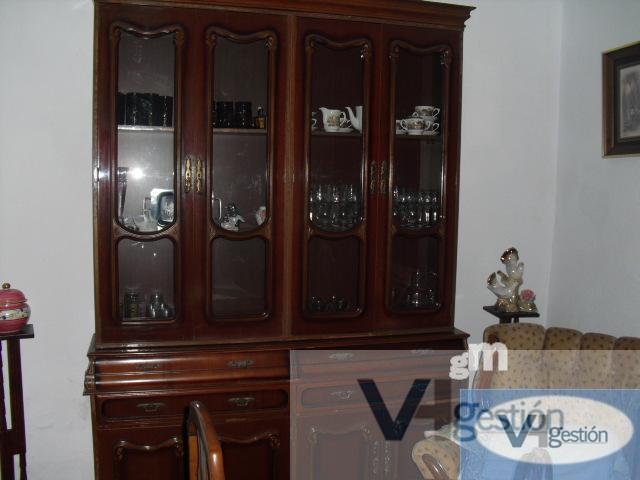 For sale of house in Villamartín