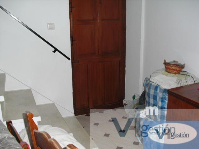 For sale of house in Villamartín