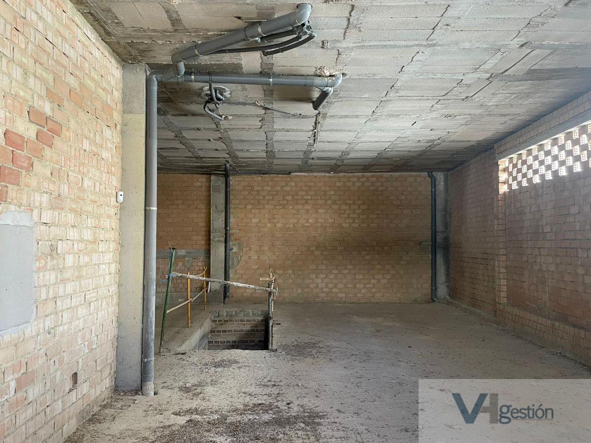 For sale of commercial in Villamartín