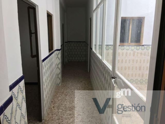 For sale of house in Villamartin