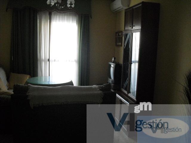 For sale of flat in Villamartín