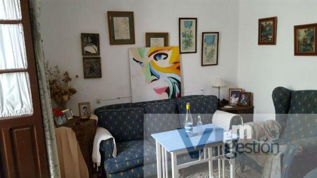 For sale of house in Villamartin