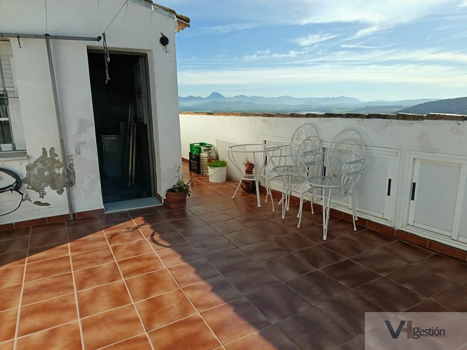 For sale of house in Bornos