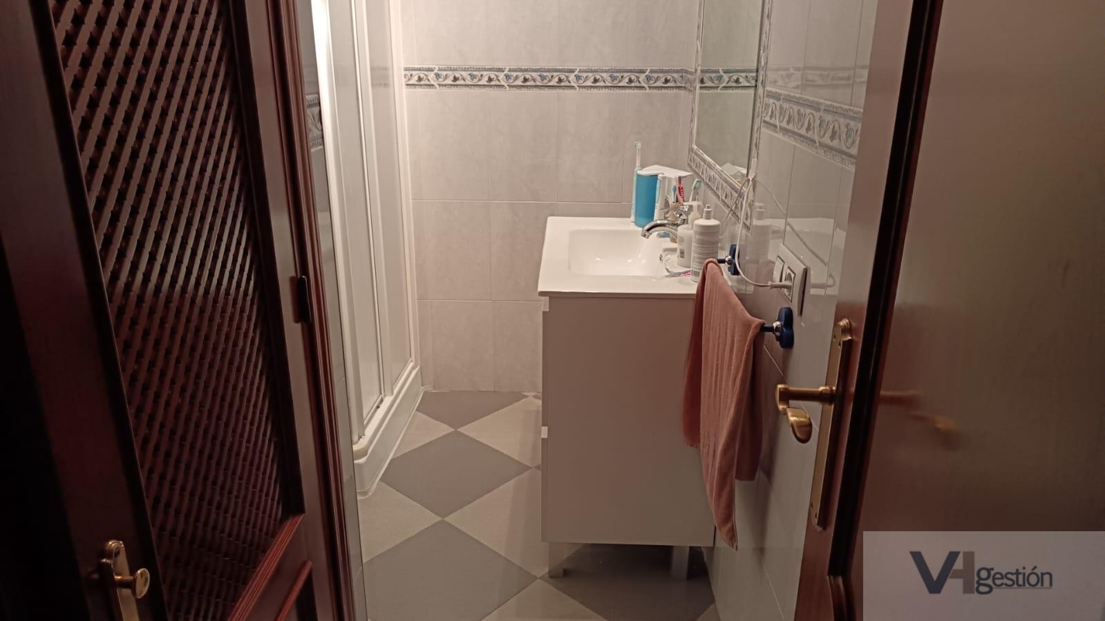 For sale of house in Bornos