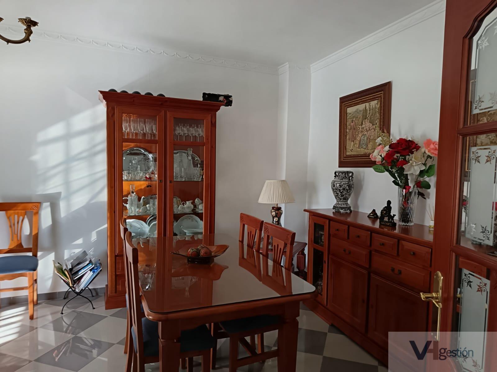 For sale of house in Bornos