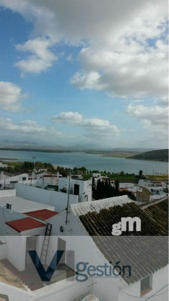 For sale of house in Bornos