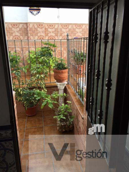 For sale of house in Bornos