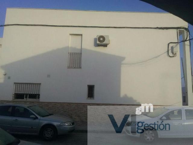 For sale of house in Bornos