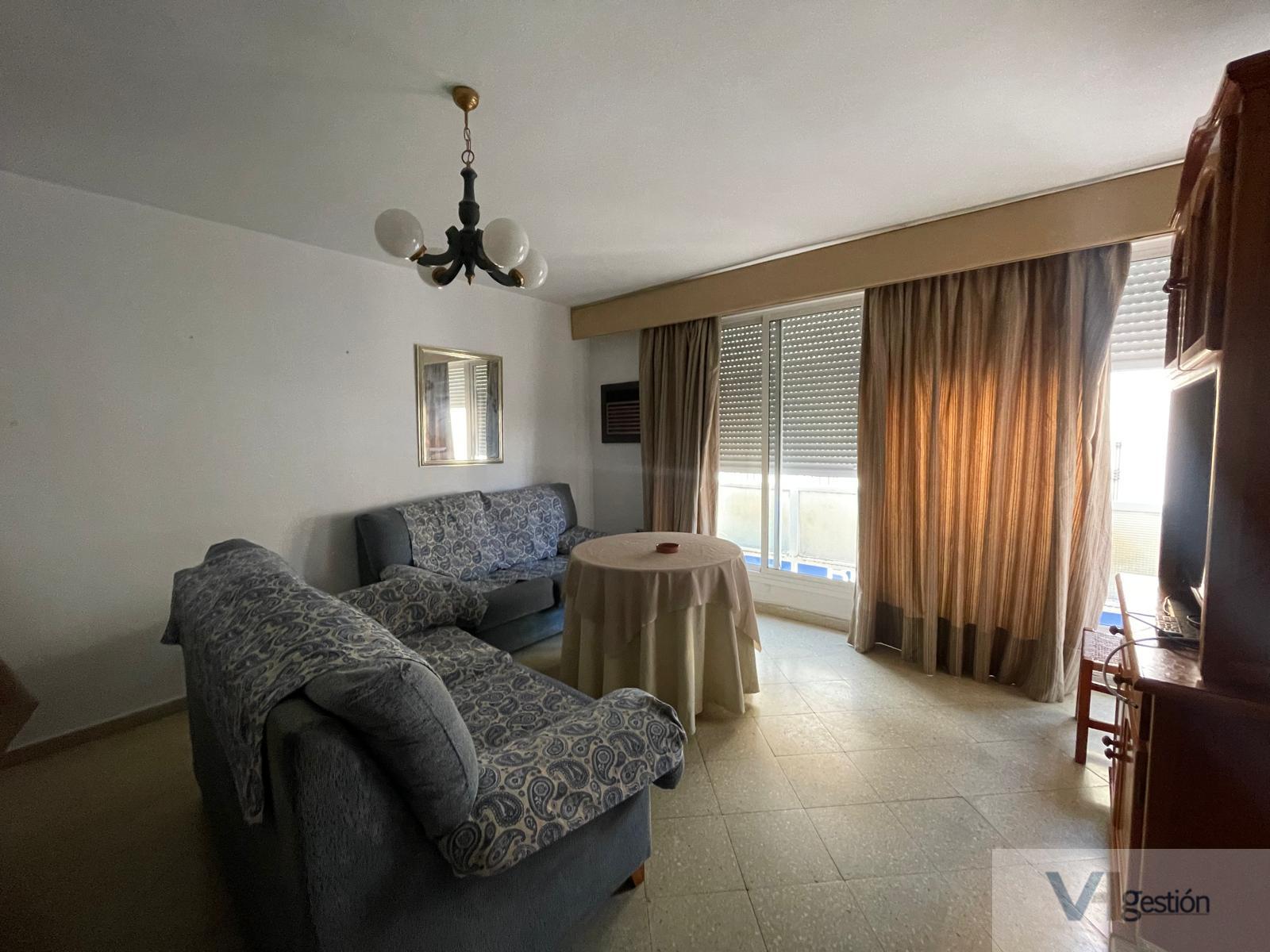 For sale of flat in Villamartín