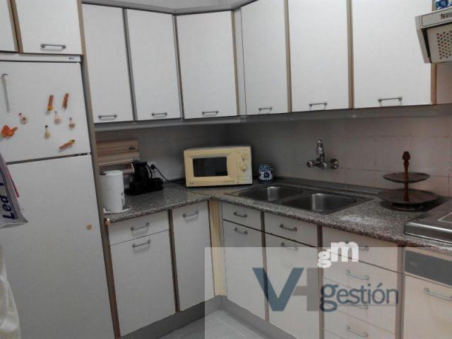 For sale of flat in Villamartín