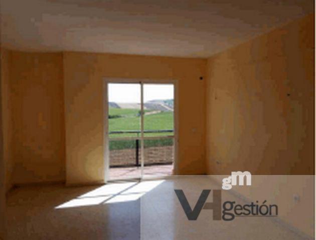 For sale of flat in Villamartín