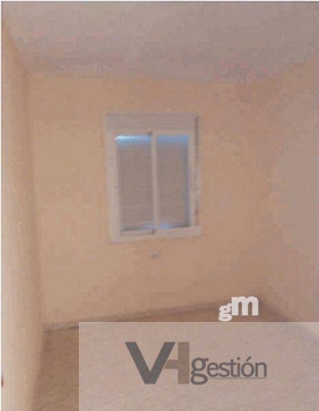 For sale of flat in Villamartín