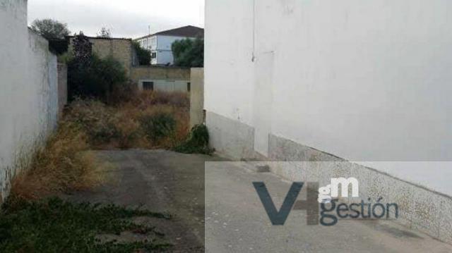 For sale of land in Villamartín