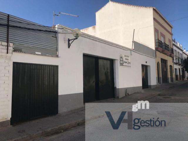 For sale of industrial plant/warehouse in Villamartín