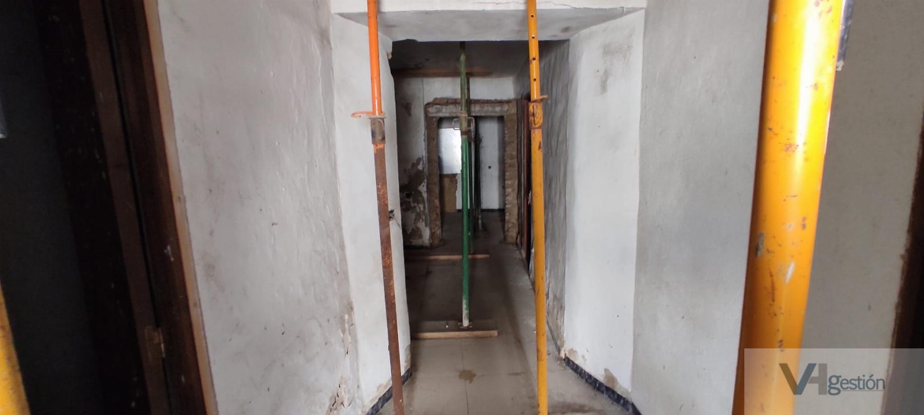 For sale of house in Villamartín