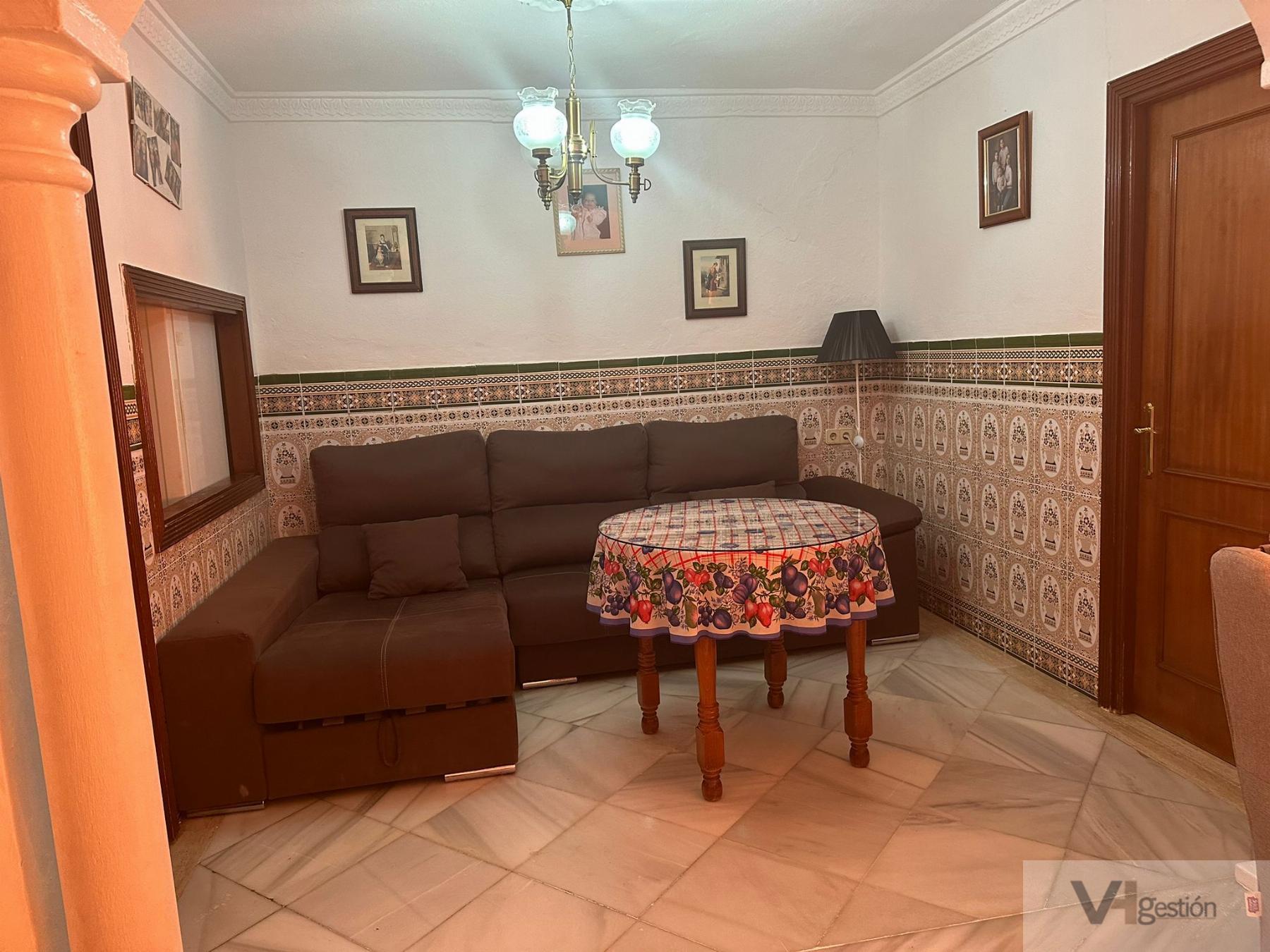 For sale of house in Bornos