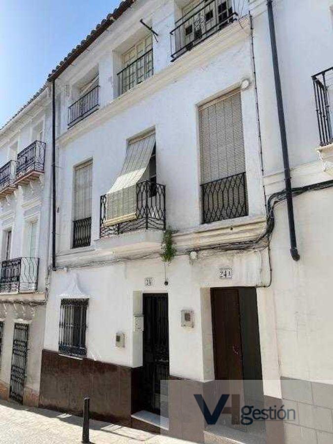 For sale of flat in Ubrique