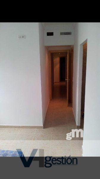 For sale of house in Villamartín