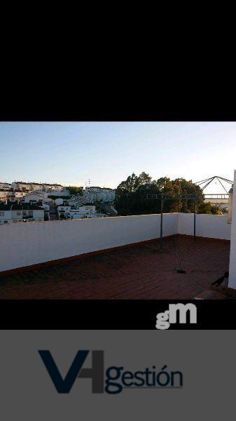 For sale of house in Villamartín