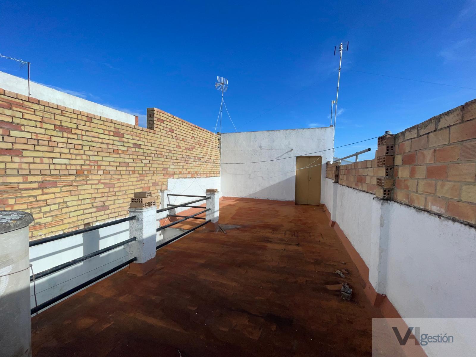 For sale of house in Villamartín