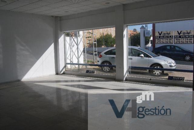 Venta de nave industrial en Villamartín