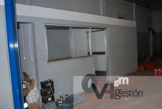 For sale of industrial plant/warehouse in Villamartín