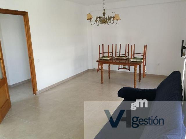 For sale of flat in Villamartín