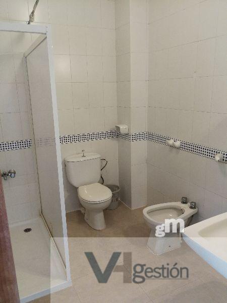 For sale of flat in Villamartín