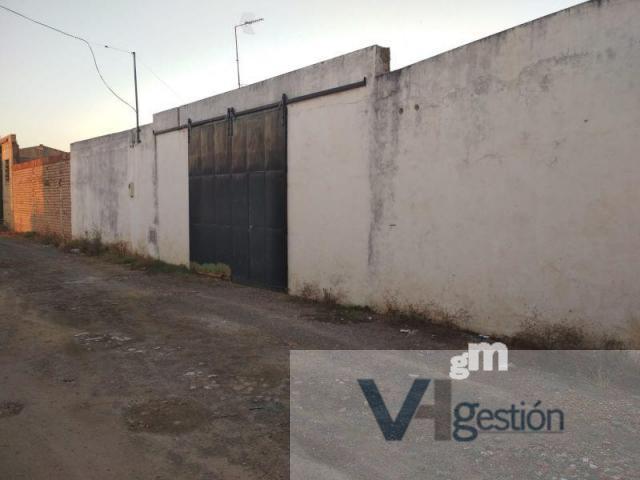 For sale of land in Villamartín