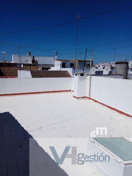 For sale of house in Villamartín