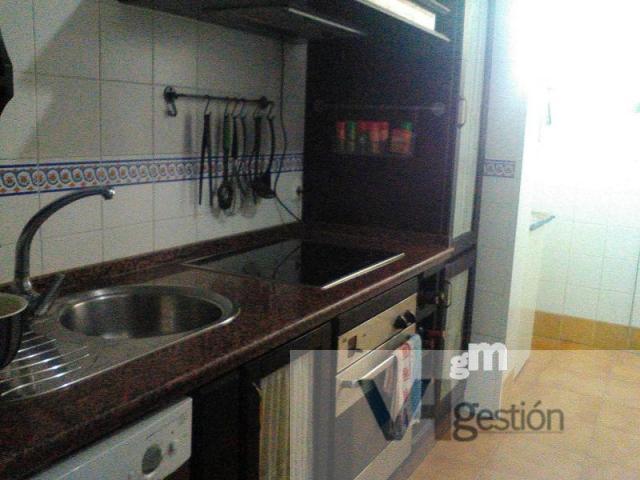 For sale of flat in Villamartín