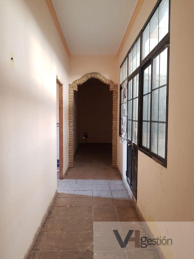 For sale of house in Puerto Serrano