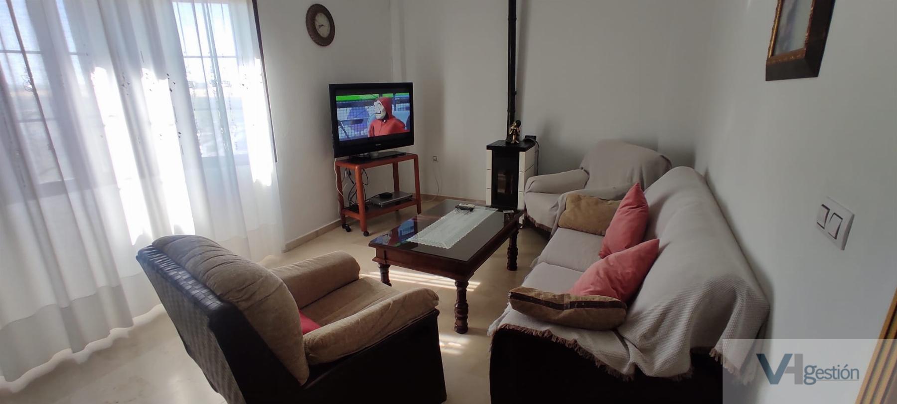 For sale of house in Villamartín