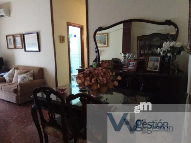 Venta de piso en Villamartín