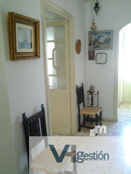 For sale of house in Villamartín