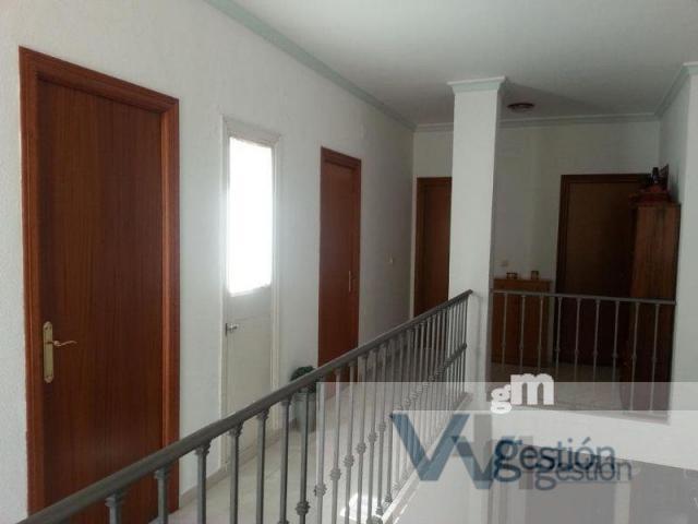 For sale of house in Villamartín