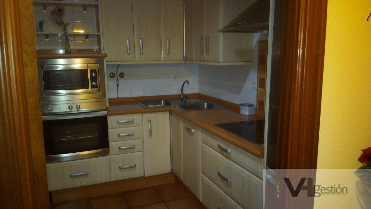 For sale of flat in Villamartín