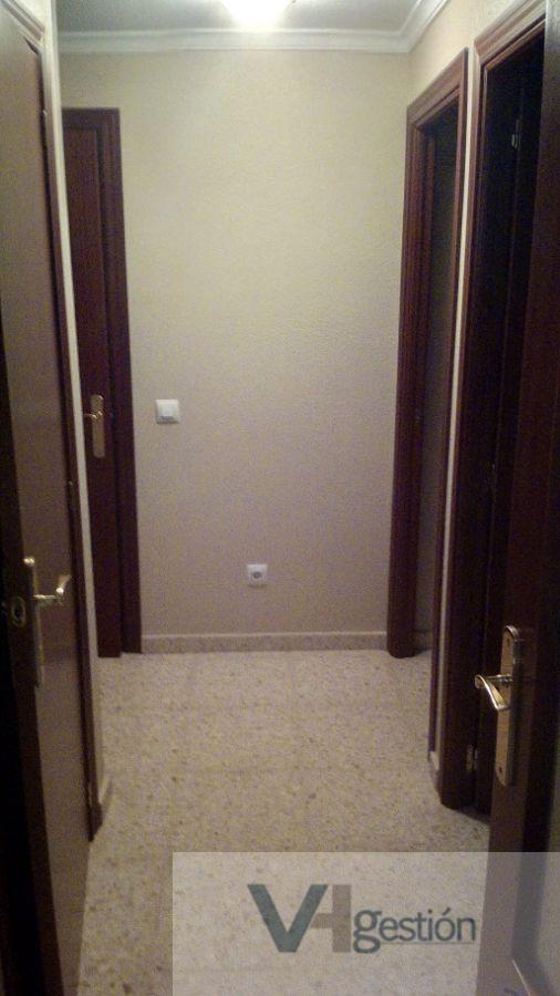 For sale of flat in Villamartín