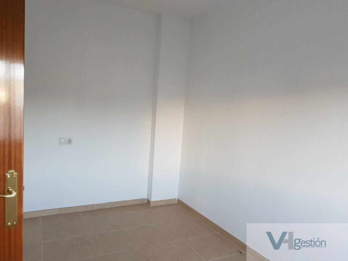 For sale of flat in Puerto Serrano