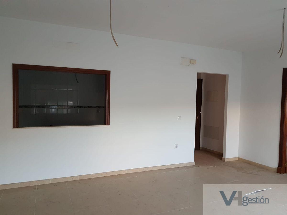 For sale of flat in Puerto Serrano