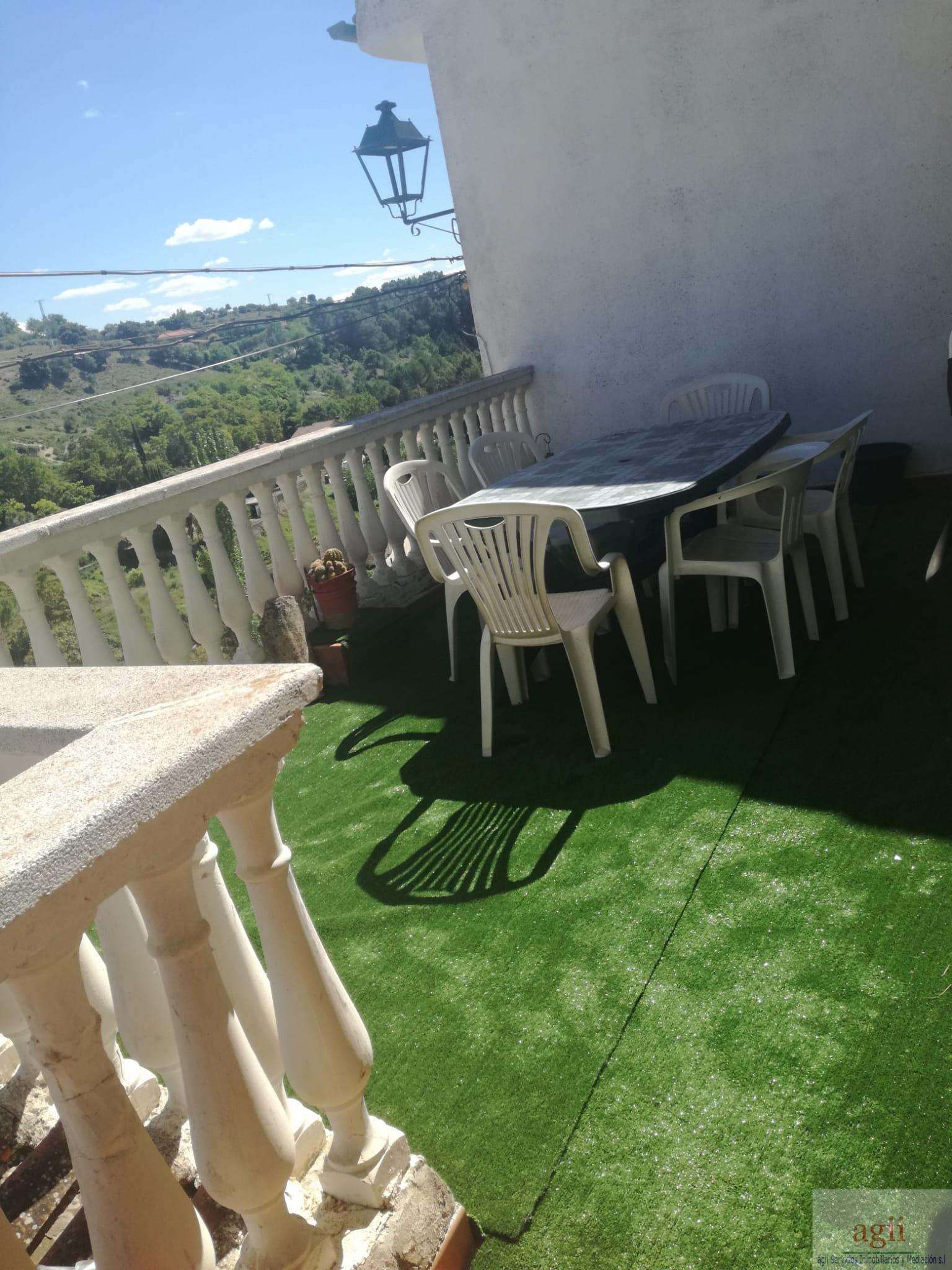 For sale of house in Fuentelviejo